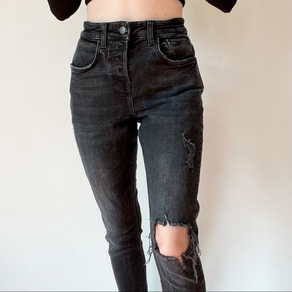 Zara Black Distressed Skinny Jean Classic Ripped Knee Acid Wash Gray Denim Pants